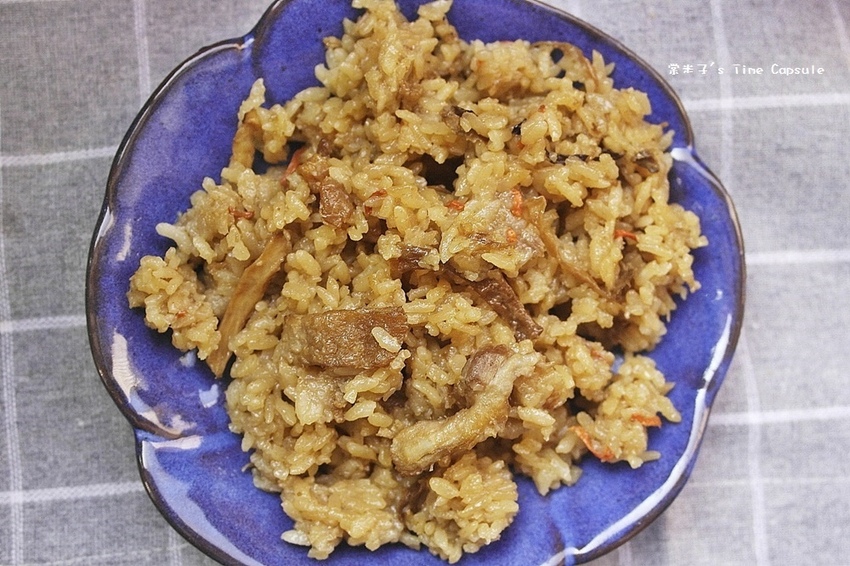 [宅配調理飯]喜生食品-快速料理包，五目雜錦+野菇豚肉+麻油香筍野菇即食炊飯~