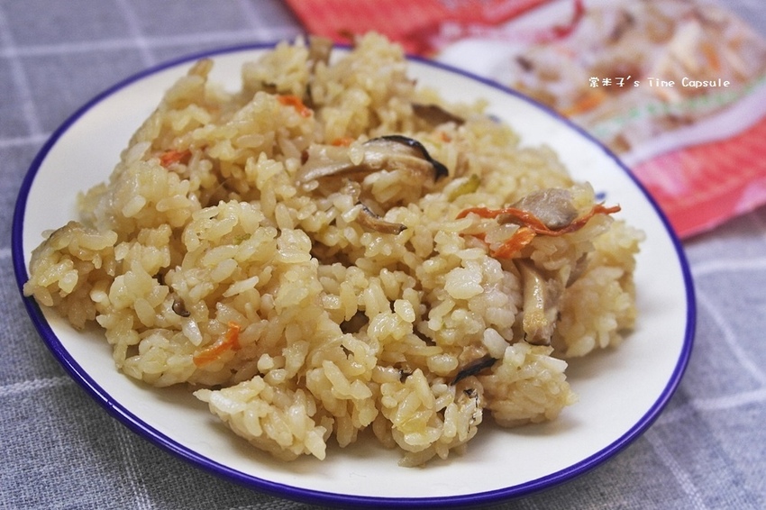 [宅配調理飯]喜生食品-快速料理包，五目雜錦+野菇豚肉+麻油香筍野菇即食炊飯~