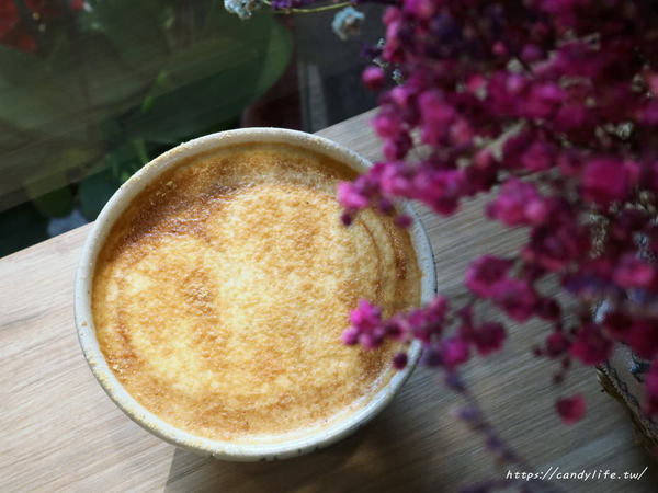 異柒手作甜點咖啡 Strange seven handmade dessert：台中美食│異柒手作甜點咖啡〃以中文數字命名的創意甜點，還有客製化彌月禮、喜餅等～