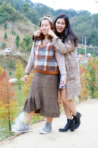 跳躍的宅男 -   苗栗三灣落羽松 快跟閨蜜來拍甜蜜照 20181214落羽松現況直播 秘境IG熱門打卡點  浪漫台三線景點