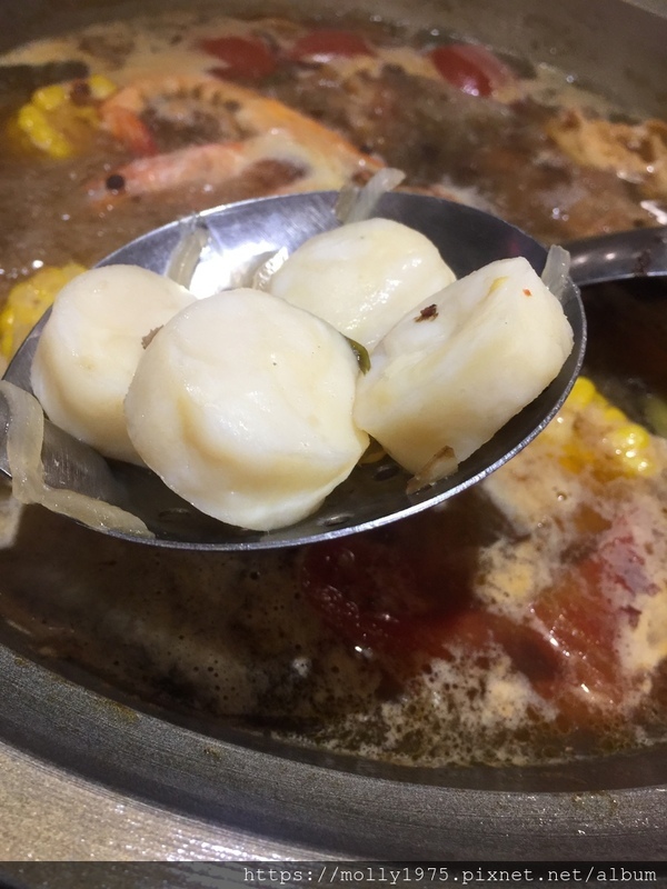 大安石頭火鍋(大安店):【台北】大安自助石頭沙茶火鍋/忠孝復興站/以盤計價/台式懷舊火鍋