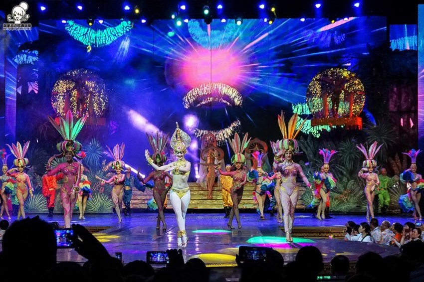 海南島必看之高挑帥哥美女之拉斯維加斯秀,一次網羅性感、動感、趣味、緊張氣氛的表演秀