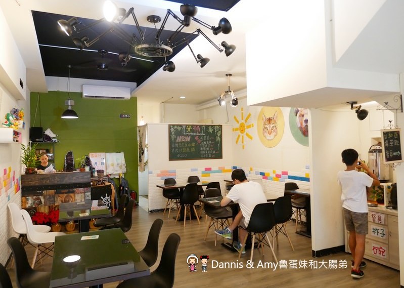 《竹北特色家常料理》光聆廚房221號館。裝潢溫馨餐點現點現做。中式料理合菜菜色平價實惠 ︱ 影片 《竹北特色家常料理》光聆廚房221號館。裝潢溫馨餐點現點現做。中式料理合菜菜色平價實惠 ︱ 影片