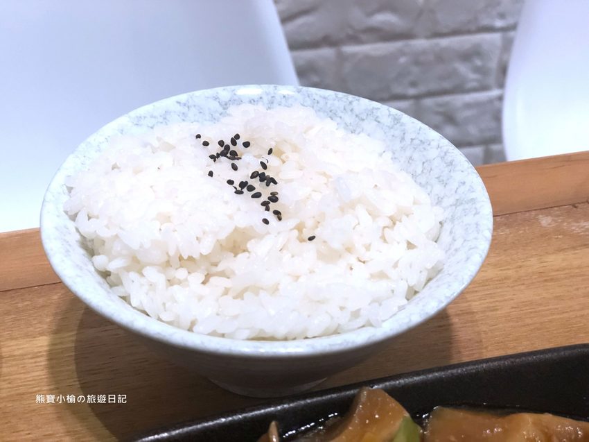 光聆廚房221號館,竹北文義街平價簡餐店,手作自製家常菜好吃!內文附詳細菜單。 @熊寶小榆の旅遊日記