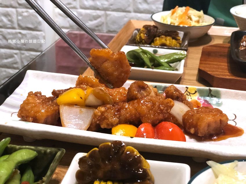 光聆廚房221號館,竹北文義街平價簡餐店,手作自製家常菜好吃!內文附詳細菜單。 @熊寶小榆の旅遊日記