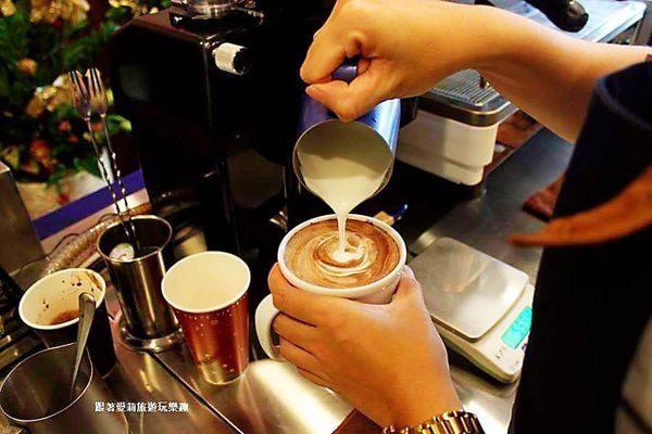 48207412_2231262613818476_7744240009405792256_n 48207412_2231262613818476_7744240009405792256_n