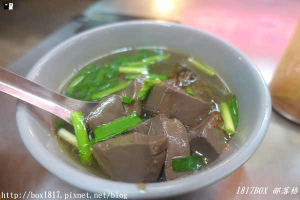 【嘉義。中埔】頂六紅燒鴨肉麵店。紅燒鴨肉麵。紅燒鴨肉飯。飄香嘉義中埔