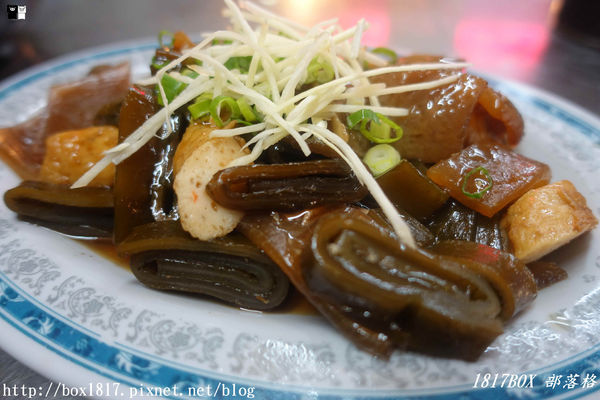 【嘉義。中埔】頂六紅燒鴨肉麵店。紅燒鴨肉麵。紅燒鴨肉飯。飄香嘉義中埔