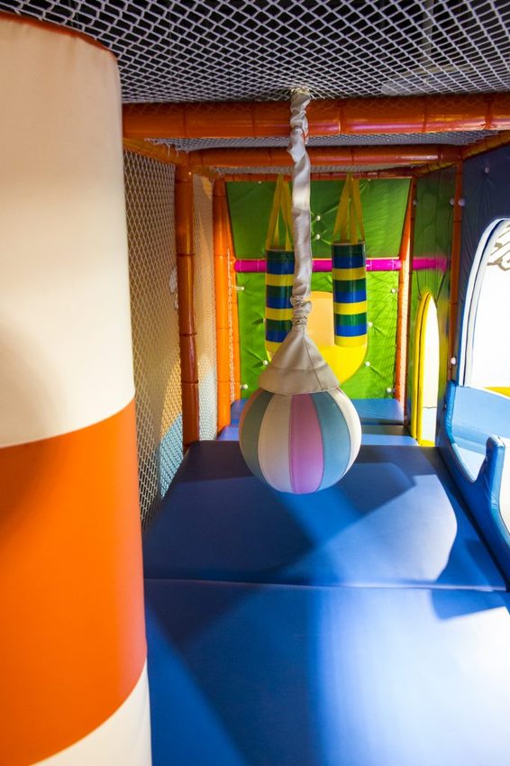 【親子樂園】SNOOPY PLAY CENTER／史努比親子樂園板橋館～走進SNOOPY的漫畫場景暢遊世界