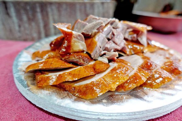 【桃園八德美食】邊境烤鴨-每日新鮮現烤限量烤鴨，晚來就吃不到!!