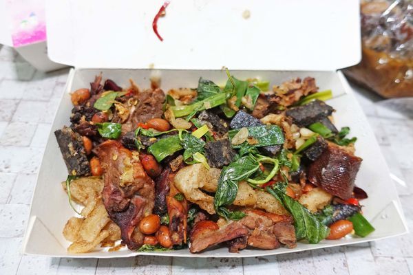 【桃園八德美食】邊境烤鴨-每日新鮮現烤限量烤鴨，晚來就吃不到!!