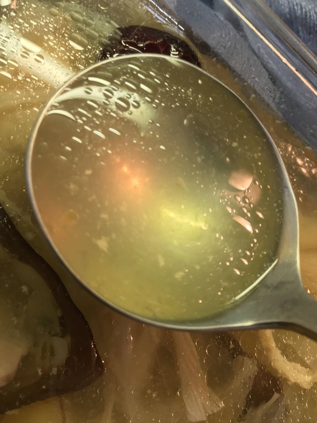 王媽媽廚房,台中美食,年菜,手路,眷村,獨家,客制,誠實蜜蜂,honestbee,冷凍,現煮,快煮,水餃,四物,老店,汽鍋雞,真空,低脂