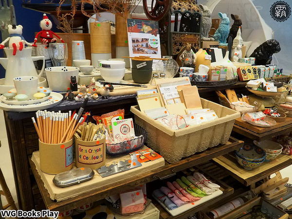 VVG Food Play好樣食藝： 台中歌劇院好樣VVG花現聖誕，宛如嘉年華盛宴，逛市集、挑聖誕禮物、吃聖誕大餐，都在好樣聖誕活動～