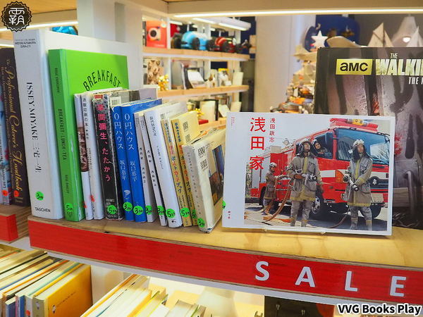 VVG Food Play好樣食藝： 台中歌劇院好樣VVG花現聖誕，宛如嘉年華盛宴，逛市集、挑聖誕禮物、吃聖誕大餐，都在好樣聖誕活動～