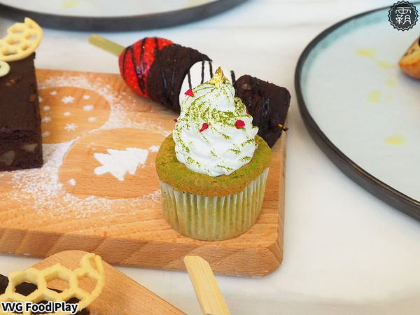 VVG Food Play好樣食藝： 台中歌劇院好樣VVG花現聖誕，宛如嘉年華盛宴，逛市集、挑聖誕禮物、吃聖誕大餐，都在好樣聖誕活動～