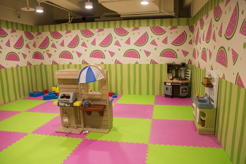 【親子樂園】遊戲愛樂園ATT大直店水果公園～ATT 4 Recharge室內親子樂園，超厲害仿真超市、日本料理店、放電大球池