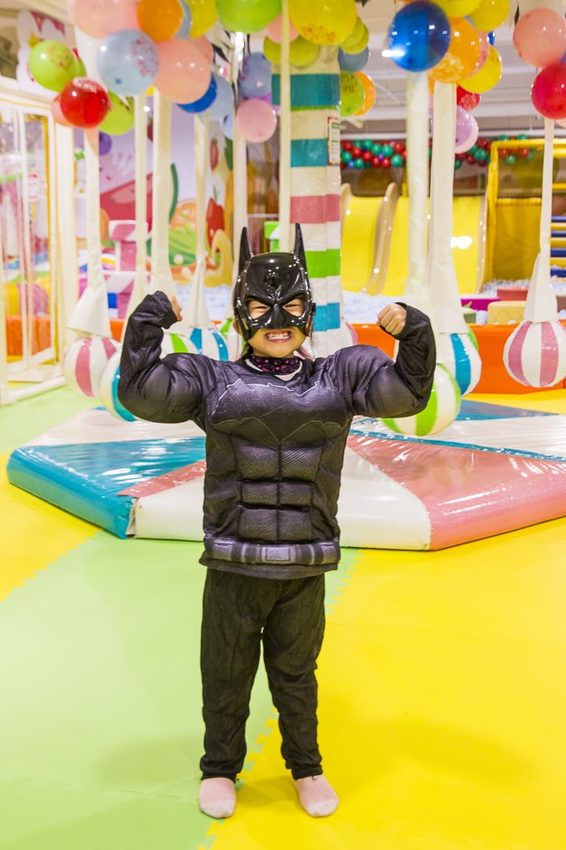 【親子樂園】遊戲愛樂園ATT大直店水果公園～ATT 4 Recharge室內親子樂園，超厲害仿真超市、日本料理店、放電大球池