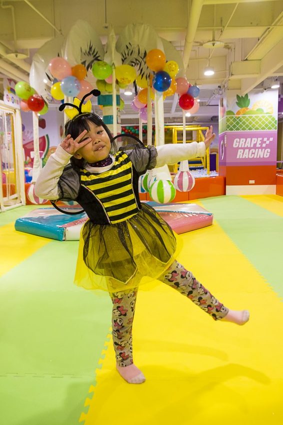 【親子樂園】遊戲愛樂園ATT大直店水果公園～ATT 4 Recharge室內親子樂園，超厲害仿真超市、日本料理店、放電大球池