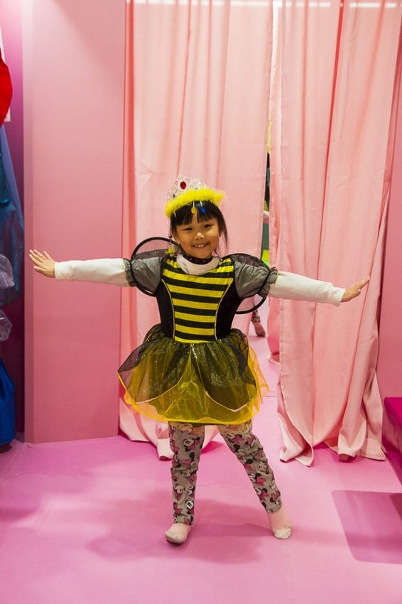 【親子樂園】遊戲愛樂園ATT大直店水果公園～ATT 4 Recharge室內親子樂園，超厲害仿真超市、日本料理店、放電大球池