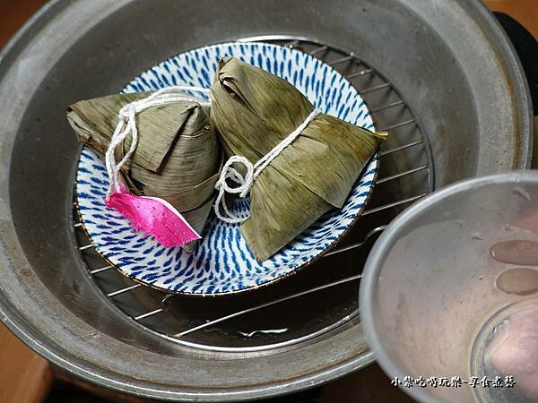 電鍋蒸肉粽-十畝園味 (2).jpg