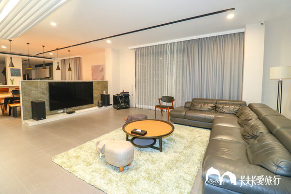 悠悅光 Aura Villa：宜蘭民宿-悠悅光新樂館｜親子民宿動物風格溜滑梯攀岩場梅花湖畔