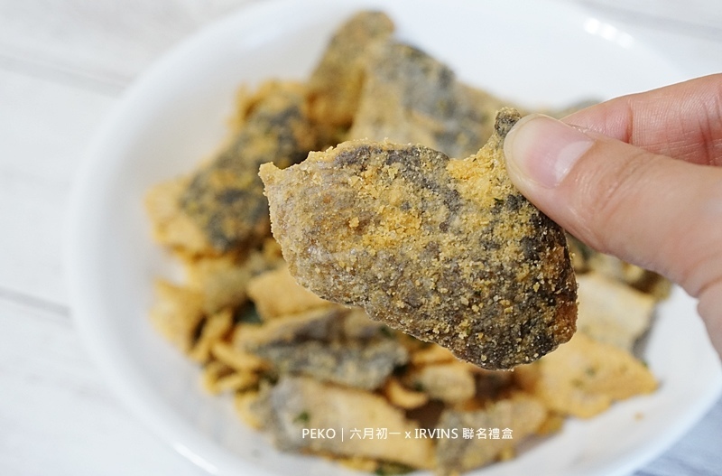 8結蛋捲.新加坡必買.IRVINS.鹹蛋魚皮.黑鴨.六月初一.新加坡黑鴨.黑鴨鹹蛋..鹹蛋黃魚皮.年節禮盒.