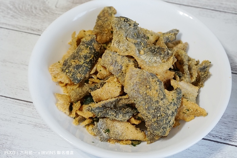 8結蛋捲.新加坡必買.IRVINS.鹹蛋魚皮.黑鴨.六月初一.新加坡黑鴨.黑鴨鹹蛋..鹹蛋黃魚皮.年節禮盒.