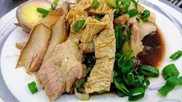 48383133_2188240107874333_2699258680632672256_n