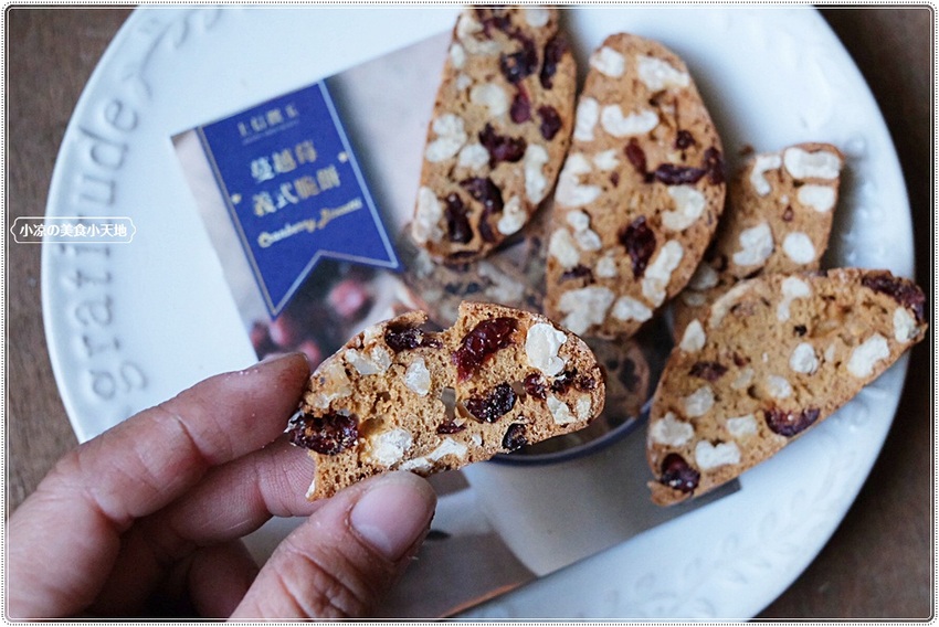 2022新春限定禮盒║上信饌玉，嚴選新鮮堅果製作，吃得安心又健康，連續兩年獲得食品界米林其二星，送禮最佳