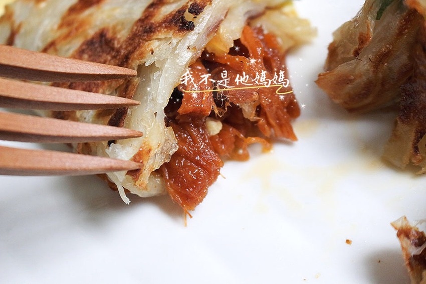 美而香台宗哈姆 台中老字號伴手禮,肉鬆料理,早餐料理,早餐肉鬆蛋餅,三明治推薦,早餐三明治,煙燻哈姆,香腸臘肉火腿,海苔肉鬆推薦,肉鬆肉條,下酒菜食譜