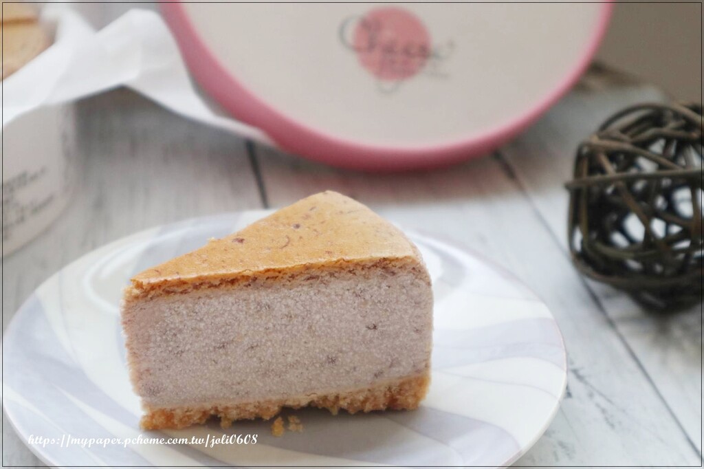 台中市北屯區【仙園海鮮會館】芳馨玫瑰起司蛋糕~母親節蛋糕推薦 台式香濃起司蛋糕 是最純粹單純的味覺饗宴