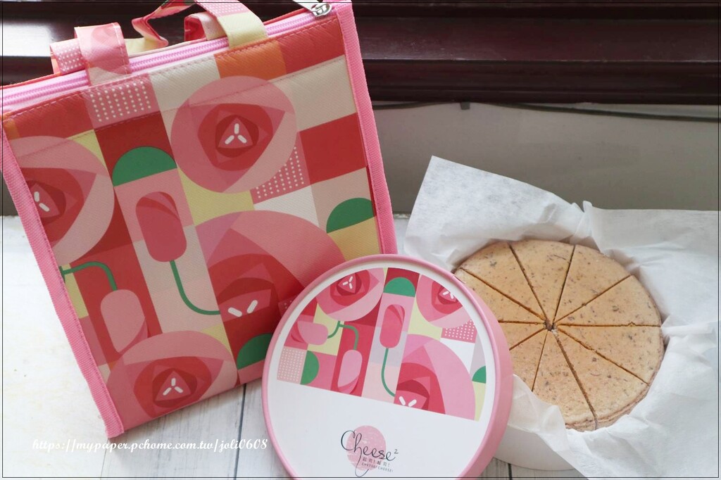 台中市北屯區【仙園海鮮會館】芳馨玫瑰起司蛋糕~母親節蛋糕推薦 台式香濃起司蛋糕 是最純粹單純的味覺饗宴