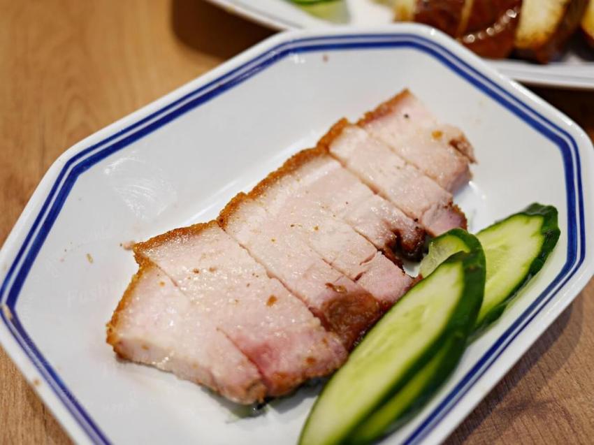 台灣海記醬油雞