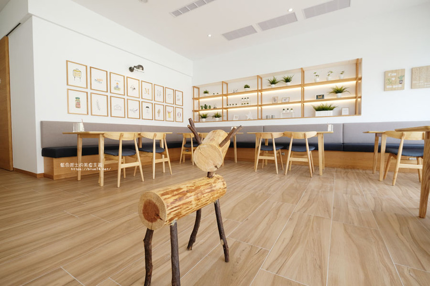 台中西屯│萌木之村MOMU-都市裡的森林童話村,中科楓康超市旁 - 藍色起士的美食主義