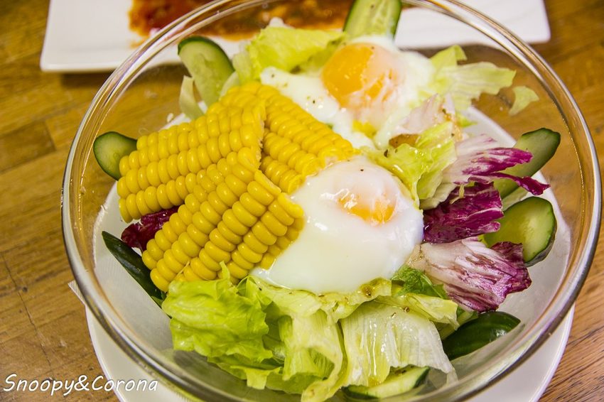 【淡水美食】淡水輕軌聚餐餐廳/亨米廚房Henmi Kitchen中式時尚料理/西式下午茶咖啡~中西合併時尚美味、菜色多元