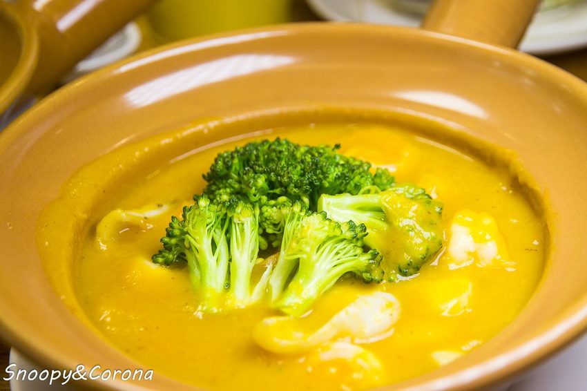 【淡水美食】淡水輕軌聚餐餐廳/亨米廚房Henmi Kitchen中式時尚料理/西式下午茶咖啡~中西合併時尚美味、菜色多元