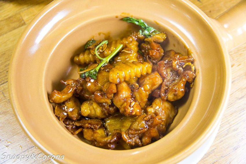 【淡水美食】淡水輕軌聚餐餐廳/亨米廚房Henmi Kitchen中式時尚料理/西式下午茶咖啡~中西合併時尚美味、菜色多元