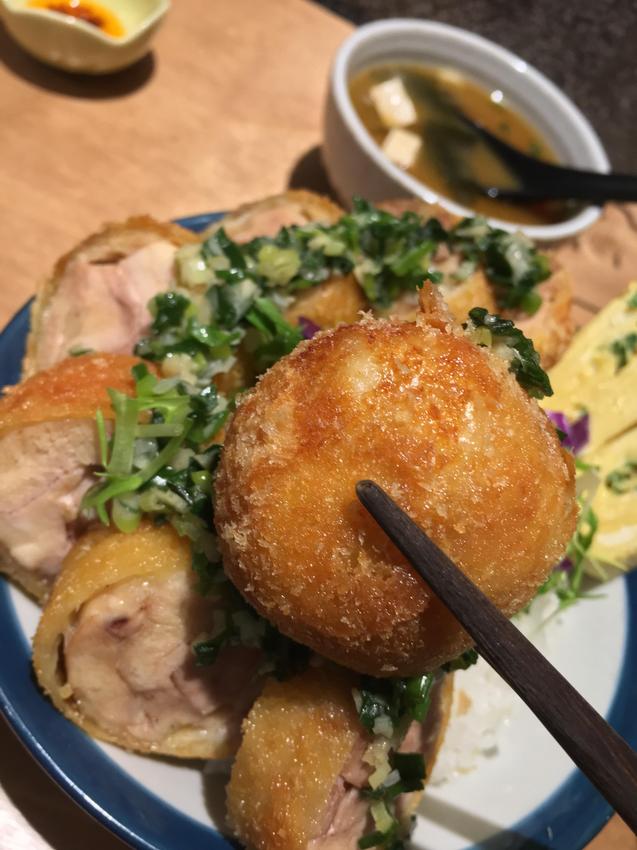 夥計食堂蔥油酥皮雞腿肉捲飯2 夥計,HUO Kitchen,我不是他媽媽,萬華,美食,人氣,愛,徐天麟推薦美食,愛吃鬼芸芸推薦美食,ข้าวหมูตุ๋น,ポークライス