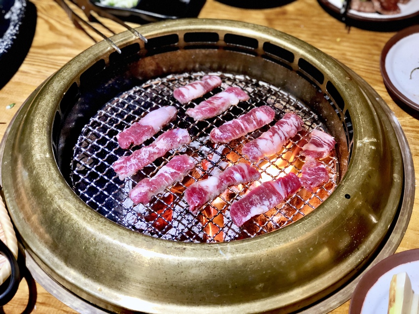 [新北中和] 下班讓我們約在米炭火燒肉小酒館小酌一起過聖誕跨年