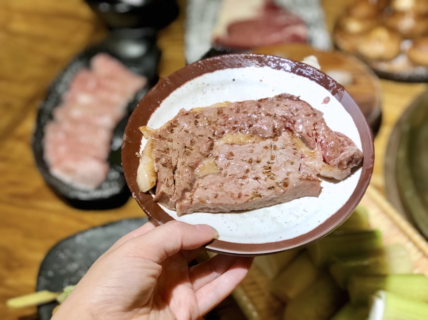 [新北中和] 下班讓我們約在米炭火燒肉小酒館小酌一起過聖誕跨年