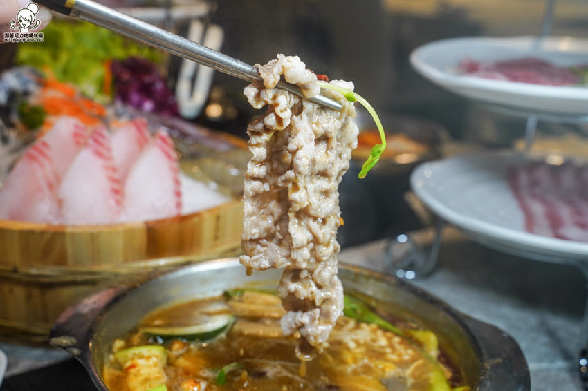 高雄美食 高雄鍋物 火鍋 必吃 家樂福 聚餐 聚會