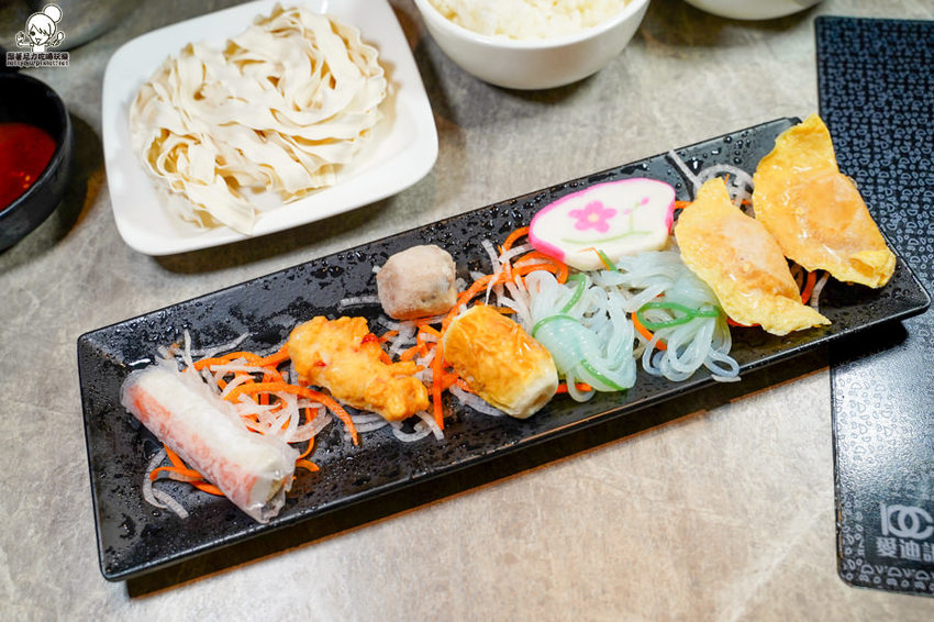 高雄美食 高雄鍋物 火鍋 必吃 家樂福 聚餐 聚會