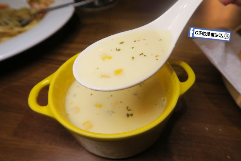 永和Echo Bistro 披薩吧/小餐館.永安市場捷運站.生啤.義大利麵.炸物