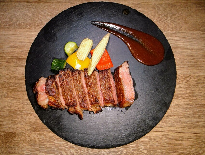 【美食】「Echo Bistro 酒吧/小餐館」永和餐酒館推薦,精釀生啤酒、提供空間包場