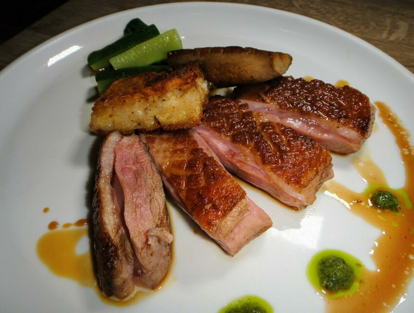 【美食】「Echo Bistro 酒吧/小餐館」永和餐酒館推薦,精釀生啤酒、提供空間包場