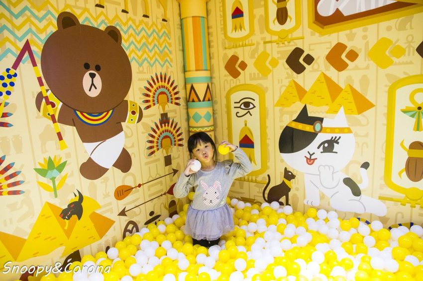 【展覽．台北】LINE FRIENDS世界巡迴之旅～坐上熊大航空旅行全世界，近四米高的雪白熊大首度現身