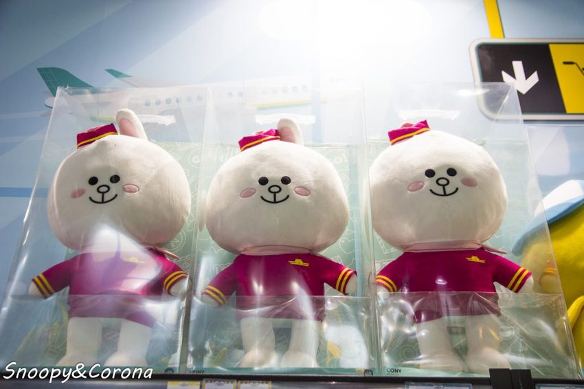 【展覽．台北】LINE FRIENDS世界巡迴之旅～坐上熊大航空旅行全世界，近四米高的雪白熊大首度現身