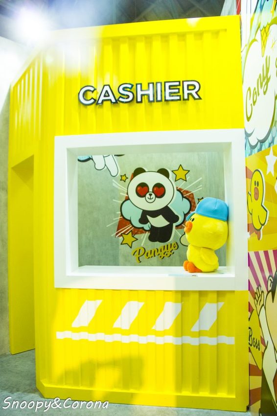 【展覽．台北】LINE FRIENDS世界巡迴之旅～坐上熊大航空旅行全世界，近四米高的雪白熊大首度現身