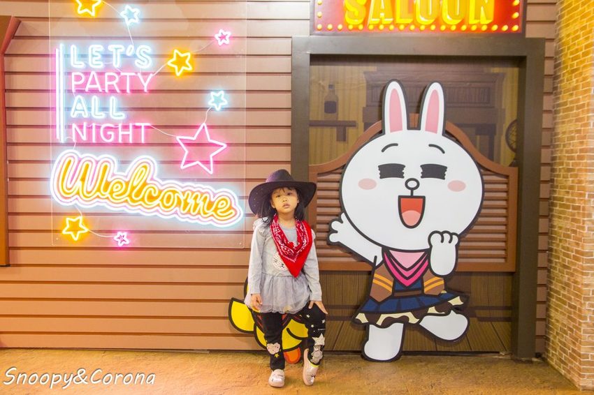 【展覽．台北】LINE FRIENDS世界巡迴之旅～坐上熊大航空旅行全世界，近四米高的雪白熊大首度現身