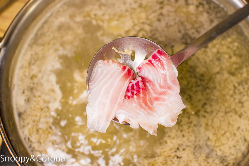 【台北美食】東區火鍋｜東區火鍋吃到飽｜火鍋殿～卜卜鍋滿滿蛤蜊好鮮美，澳洲和牛、戰車龍蝦、青蟹足吃到飽